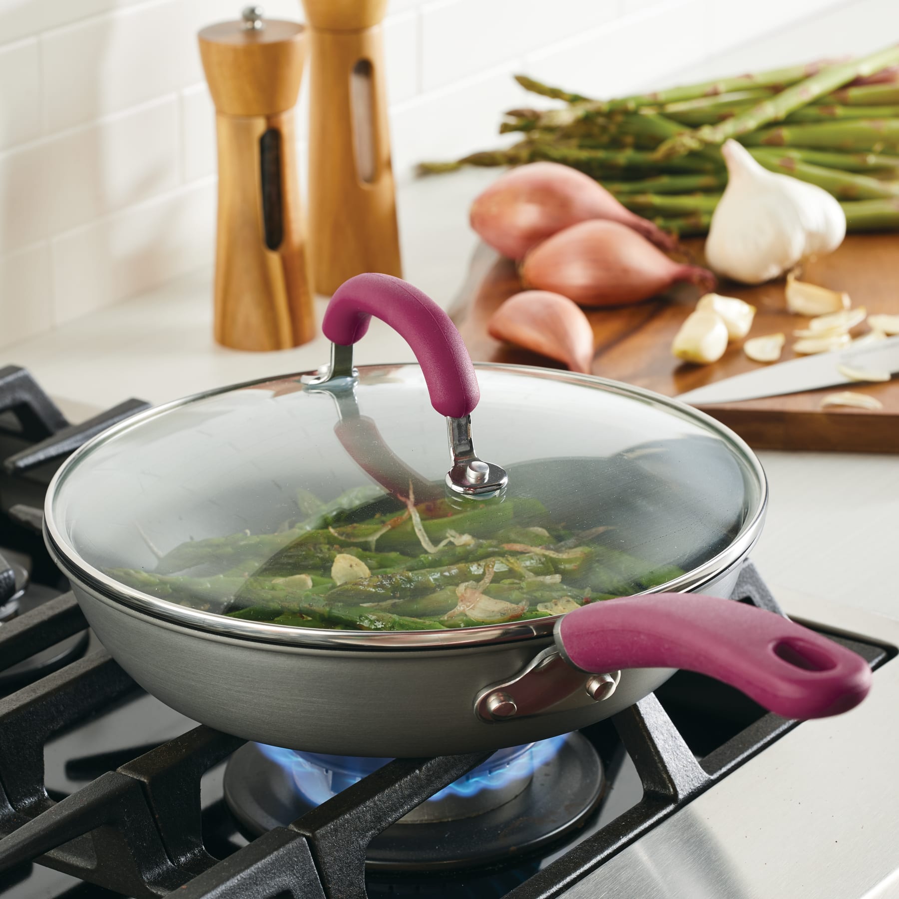 10.25-Inch Hard Anodized Nonstick Induction Covered Deep Frying Pan - Image 2